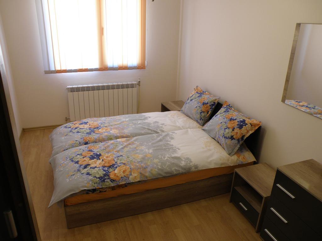 Apartments Kaloyan Wielkie Tyrnowo Zewnętrze zdjęcie